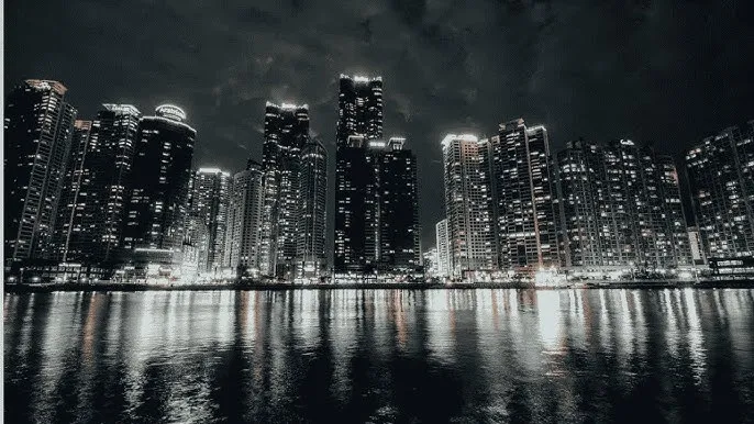 傻子有个大东西第一集 - 城市之光：霓虹背后的人间烟火
